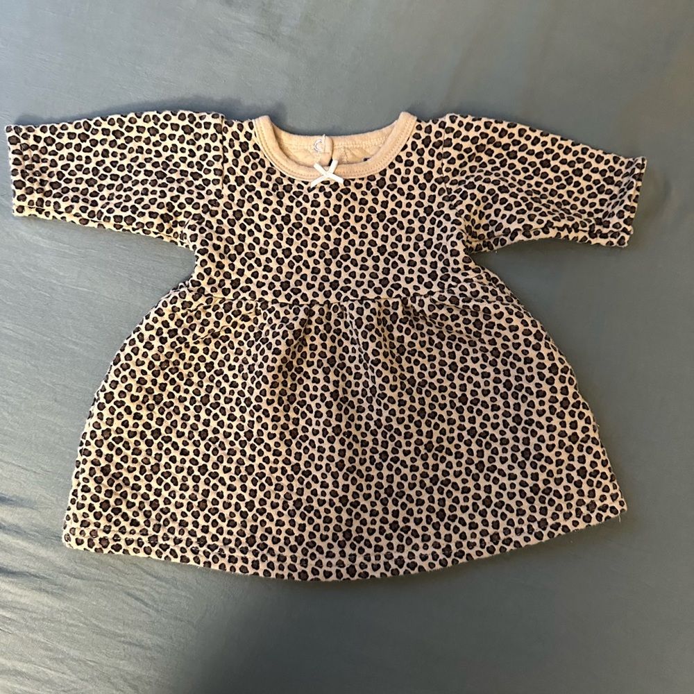 🦋5X$15 baby girl leopard dress